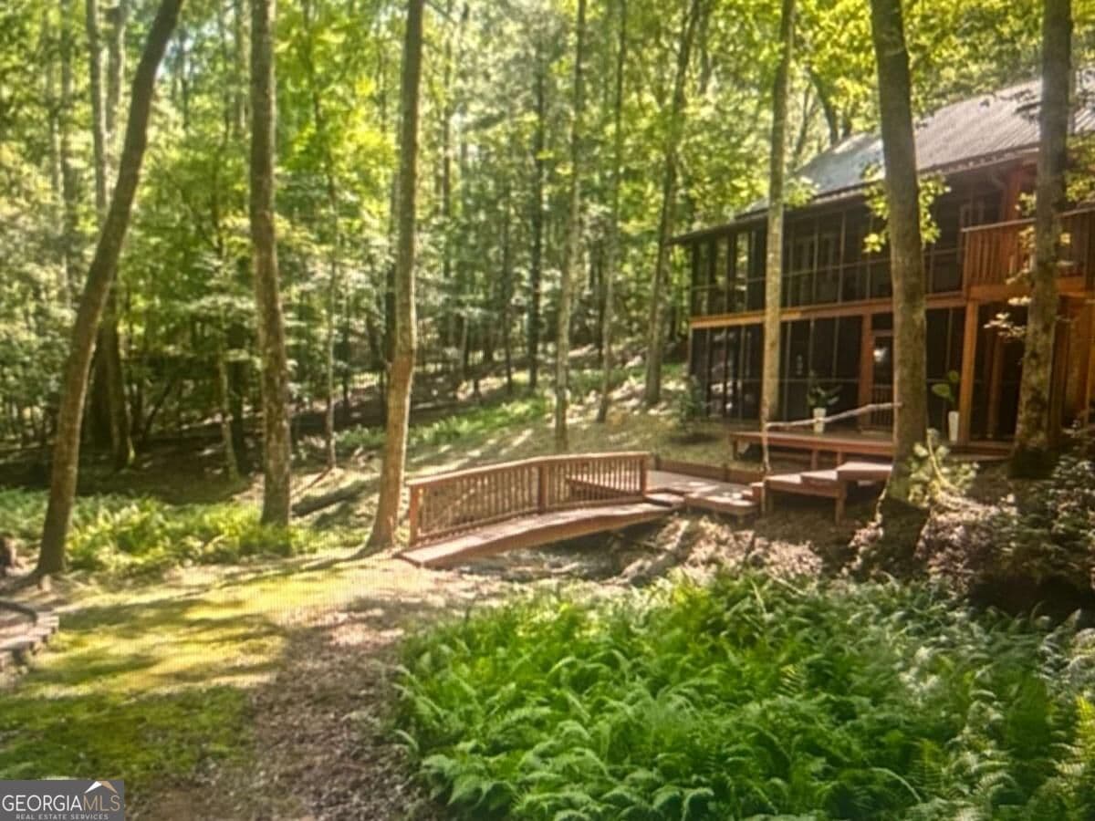 3 bedroom, 2 bathroom, 2,535 sq ft cabin,loft,single family residence for sale at 136 Honeysuckle Way 20, Blue Ridge, GA 30513 — photo 3