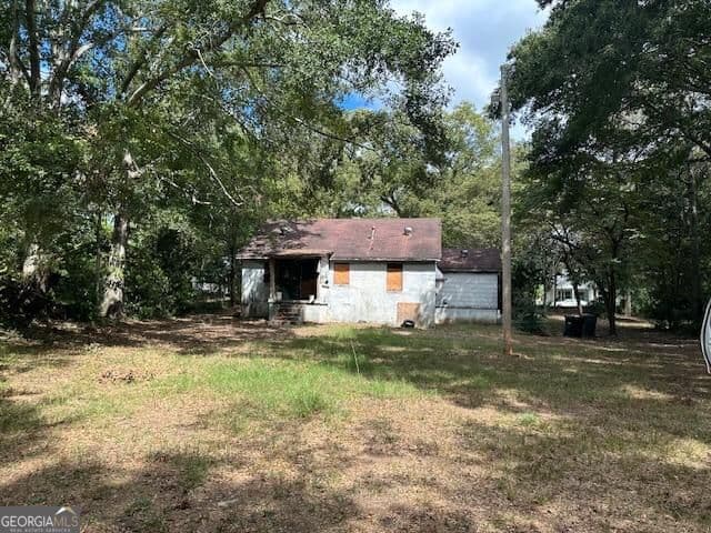 3 bedroom, 2 bathroom, 1,220 sq ft single family residence for sale at 402 Atlanta Street, Barnesville, GA 30204 — photo 5