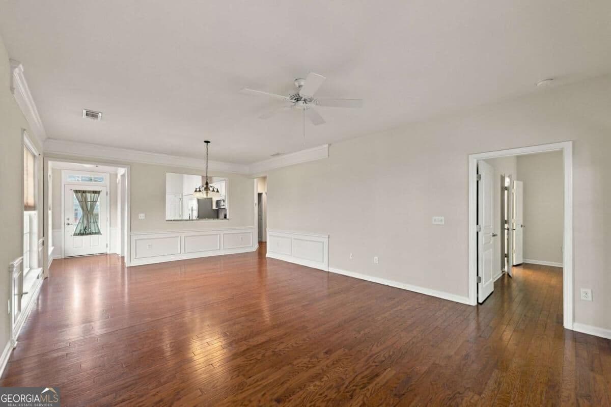 2 bedroom, 2 bathroom, 1,388 sq ft single family residence for sale at 6235 Ivy Stone Way, Hoschton, GA 30548 — photo 5