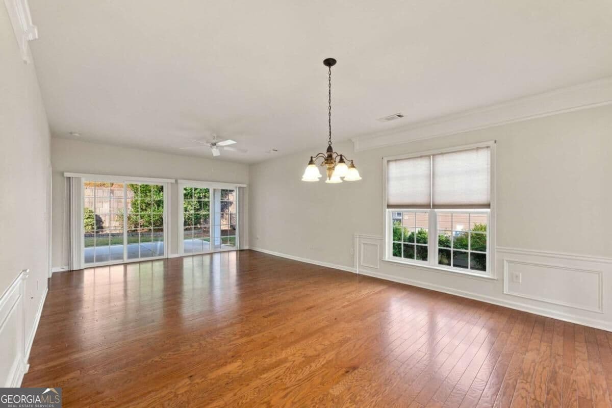2 bedroom, 2 bathroom, 1,388 sq ft single family residence for sale at 6235 Ivy Stone Way, Hoschton, GA 30548 — photo 8