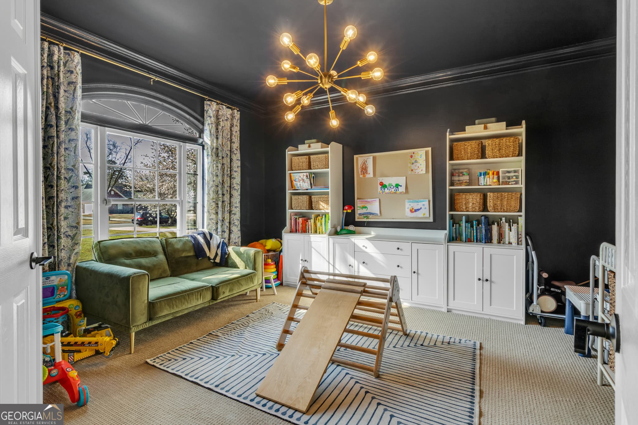 6 bedroom, 5 bathroom, 4,752 sq ft single family residence for sale at 120 Lake Park Drive, Sharpsburg, GA 30277 — photo 8