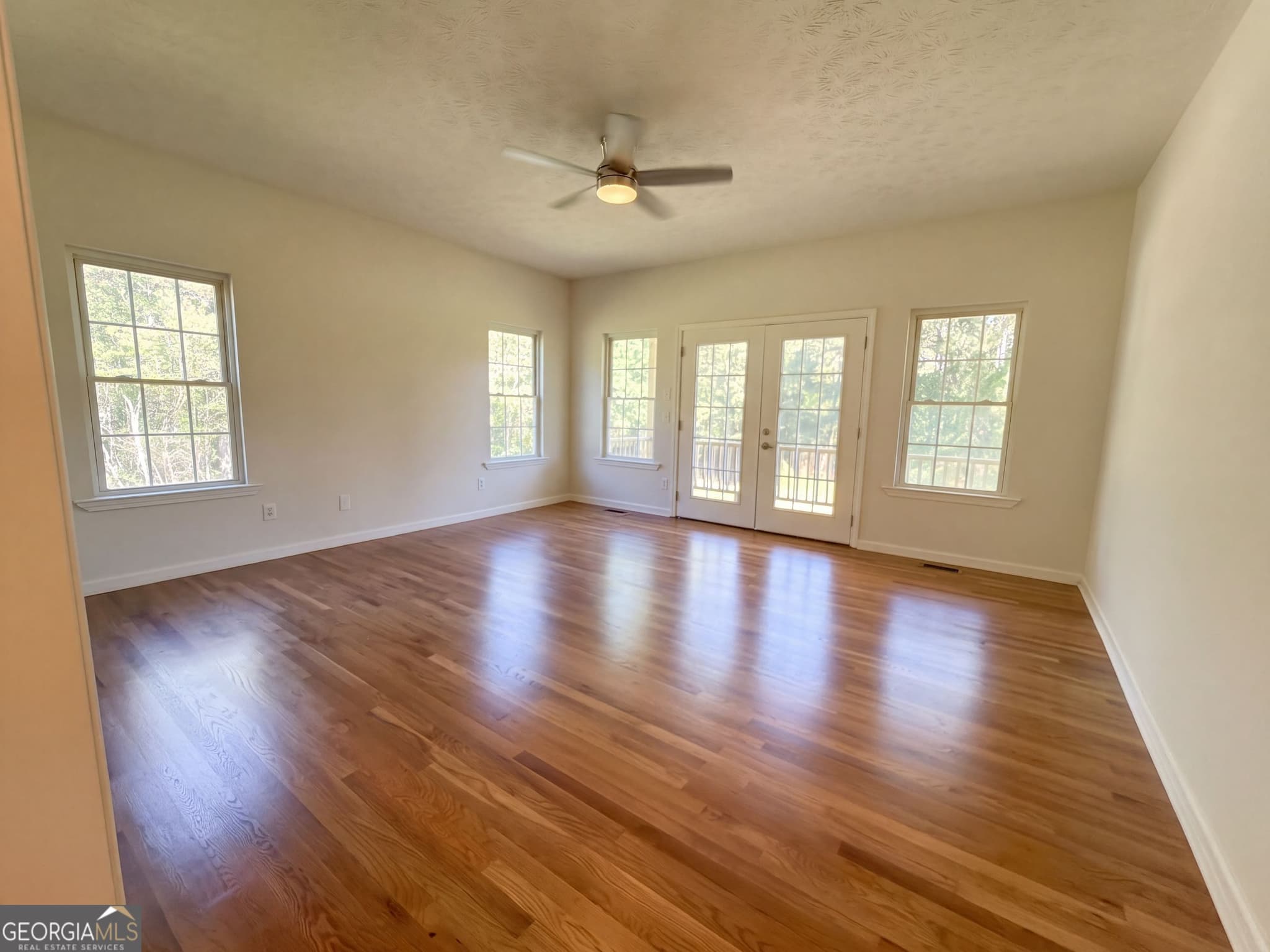 3 bedroom, 2.5 bathroom, 2,175 sq ft single family residence for sale at 60 John Henry Circle, Roopville, GA 30170 — photo 4