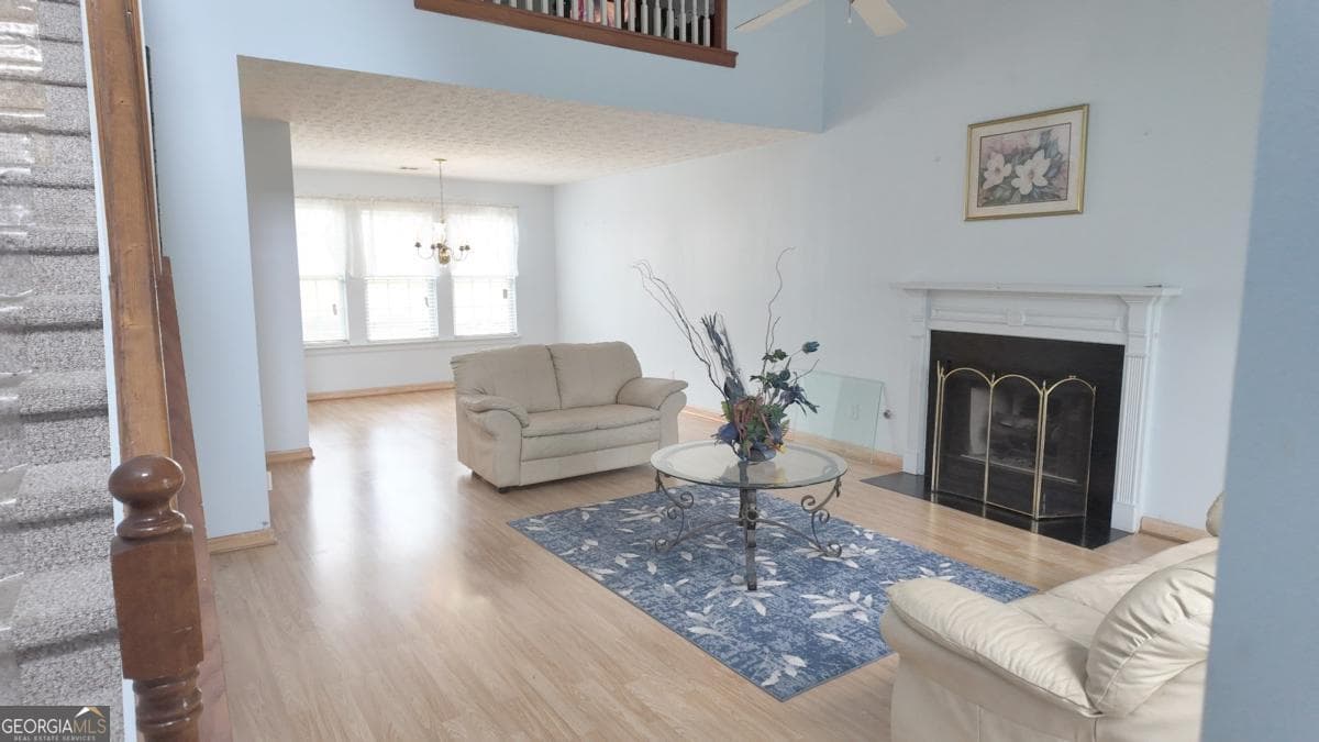 3 bedroom, 2.5 bathroom, 1,879 sq ft single family residence for sale at 6195 Glacier Run, Norcross, GA 30093 — photo 2