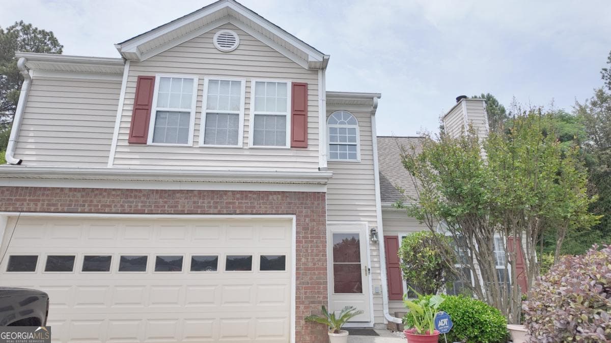 3 bedroom, 2.5 bathroom, 1,879 sq ft single family residence for sale at 6195 Glacier Run, Norcross, GA 30093 — photo 1 of 17