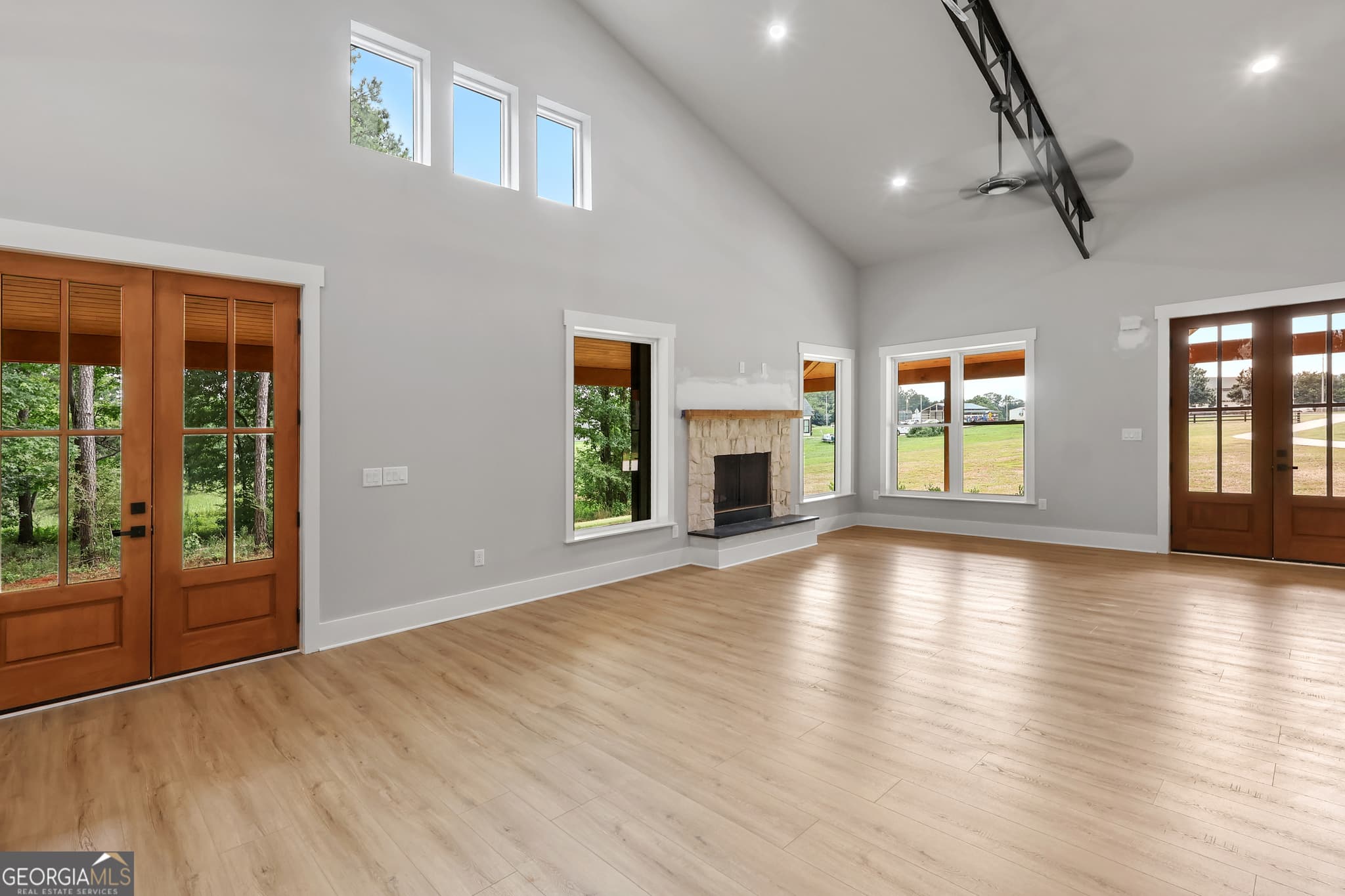 4 bedroom, 3 bathroom, 2,500 sq ft single family residence for sale at 109 Dub Walker Road, Jackson, GA 30233 — photo 6
