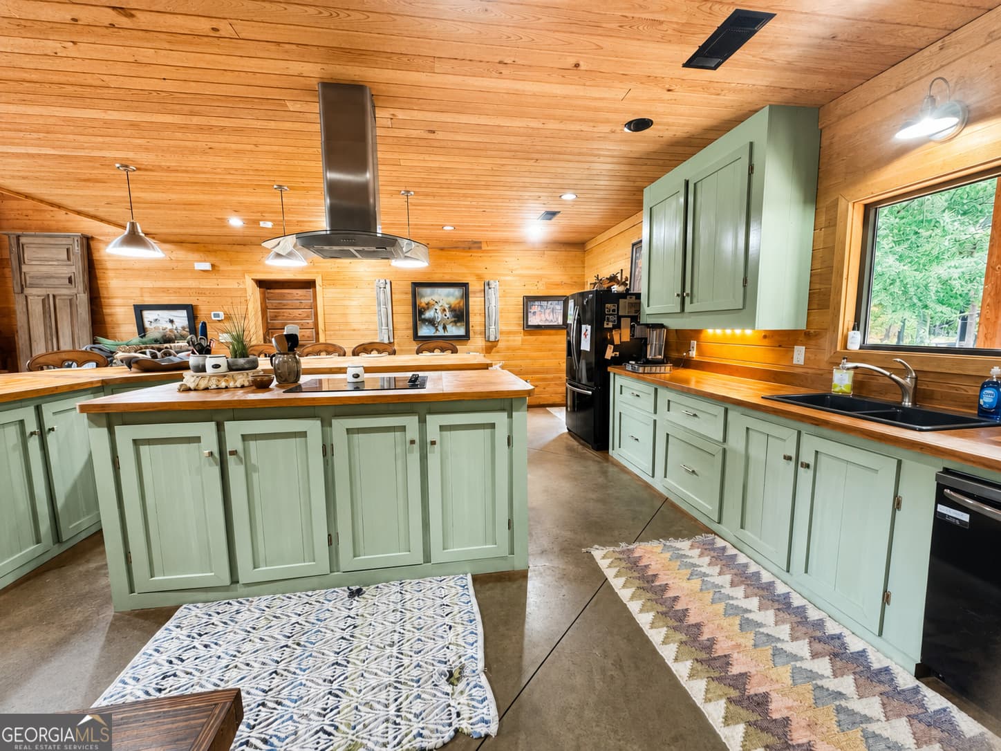 3 bedroom, 2 bathroom, 2,822 sq ft cabin,single family residence for sale at 1895 Tv Tower Road, Parrott, GA 39877 — photo 7