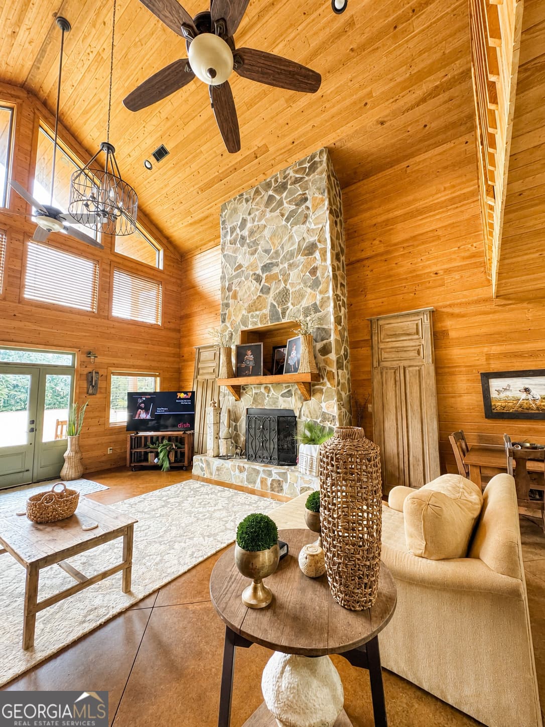 3 bedroom, 2 bathroom, 2,822 sq ft cabin,single family residence for sale at 1895 Tv Tower Road, Parrott, GA 39877 — photo 5