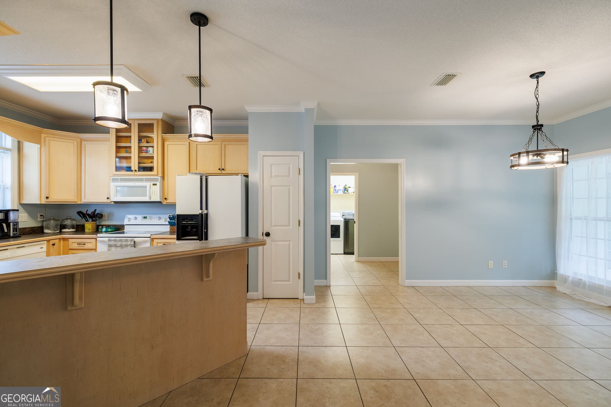 3 bedroom, 2 bathroom, 1,796 sq ft single family residence under contract at 209 Redbird Place, Hahira, GA 31632 — photo 10