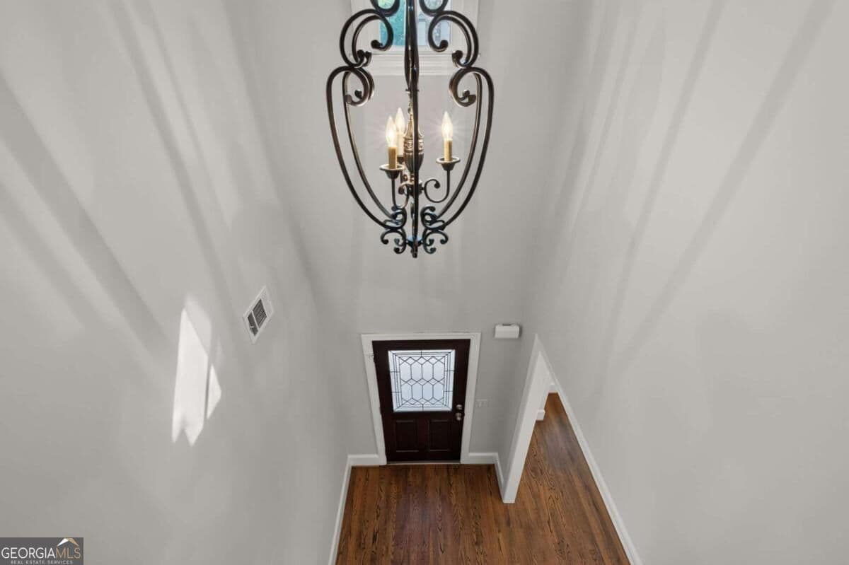 4 bedroom, 3.5 bathroom single family residence for sale at 4787 Lakeway Place, Alpharetta, GA 30005 — photo 5