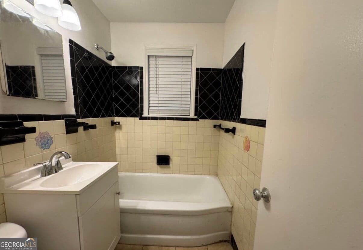 2 bedroom, 1 bathroom, 768 sq ft single family residence for sale at 2550 Sheraton, Augusta, GA 30906 — photo 5