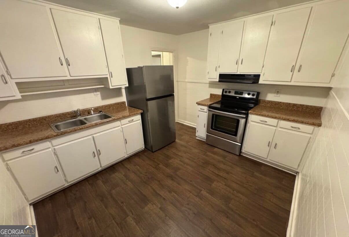 2 bedroom, 1 bathroom, 768 sq ft single family residence for sale at 2550 Sheraton, Augusta, GA 30906 — photo 4