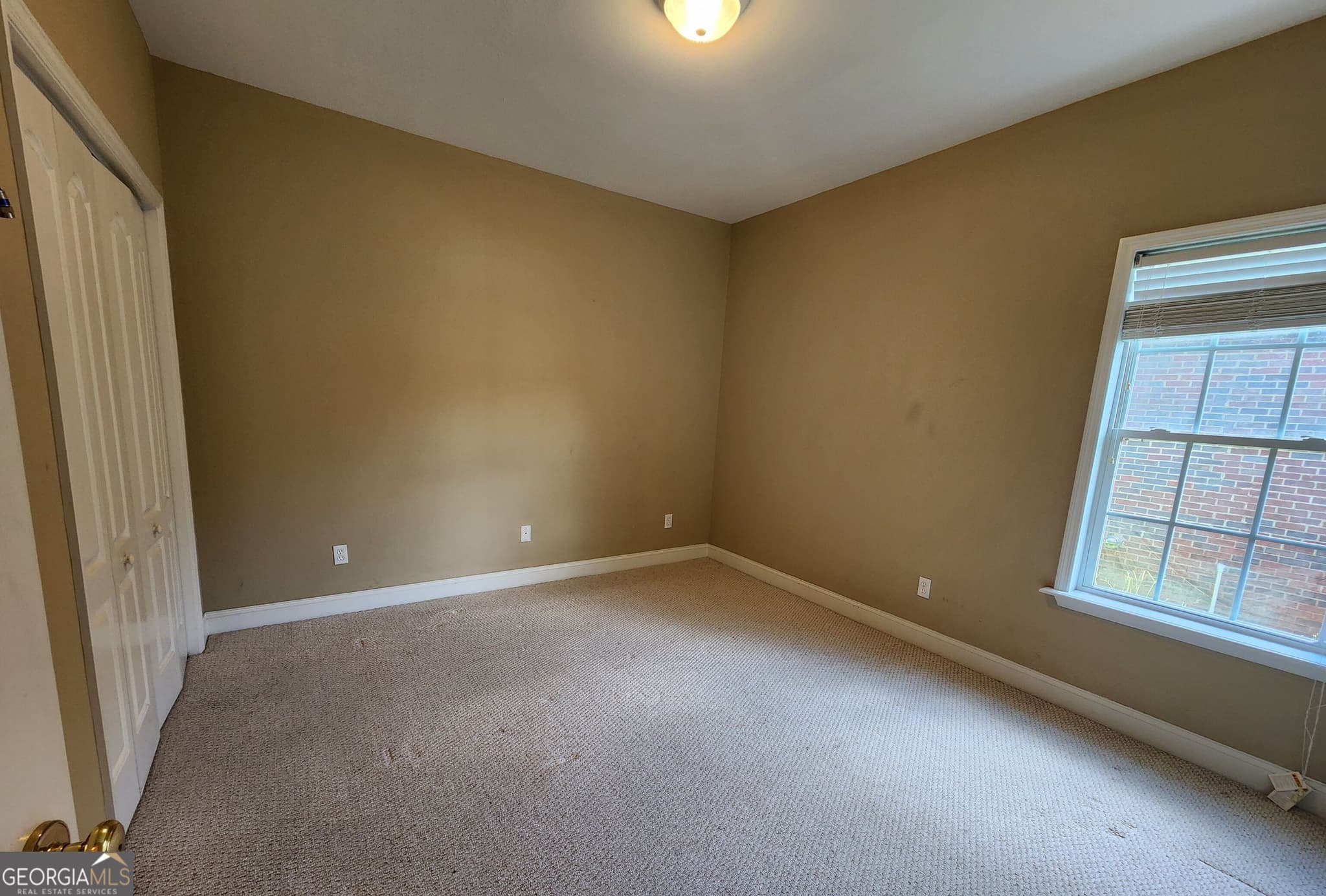 3 bedroom, 2 bathroom, 1,956 sq ft single family residence for sale at 1817 Regalwood Drive, Albany, GA 31721 — photo 10