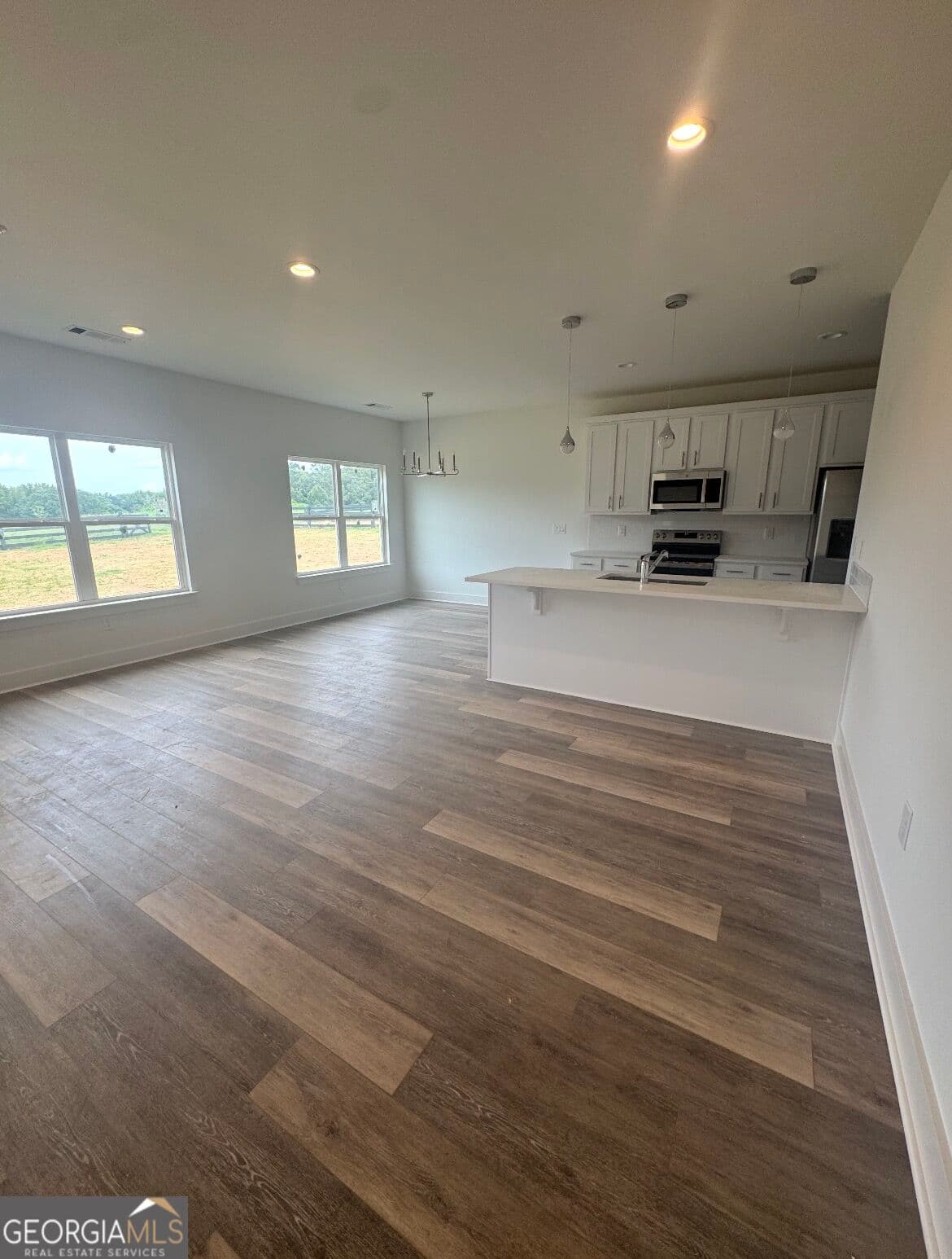 3 bedroom, 3.5 bathroom, 1,850 sq ft single family residence for rent at 1344 Perkins Road, Winder, GA 30680 for $2,200 a month — photo 6