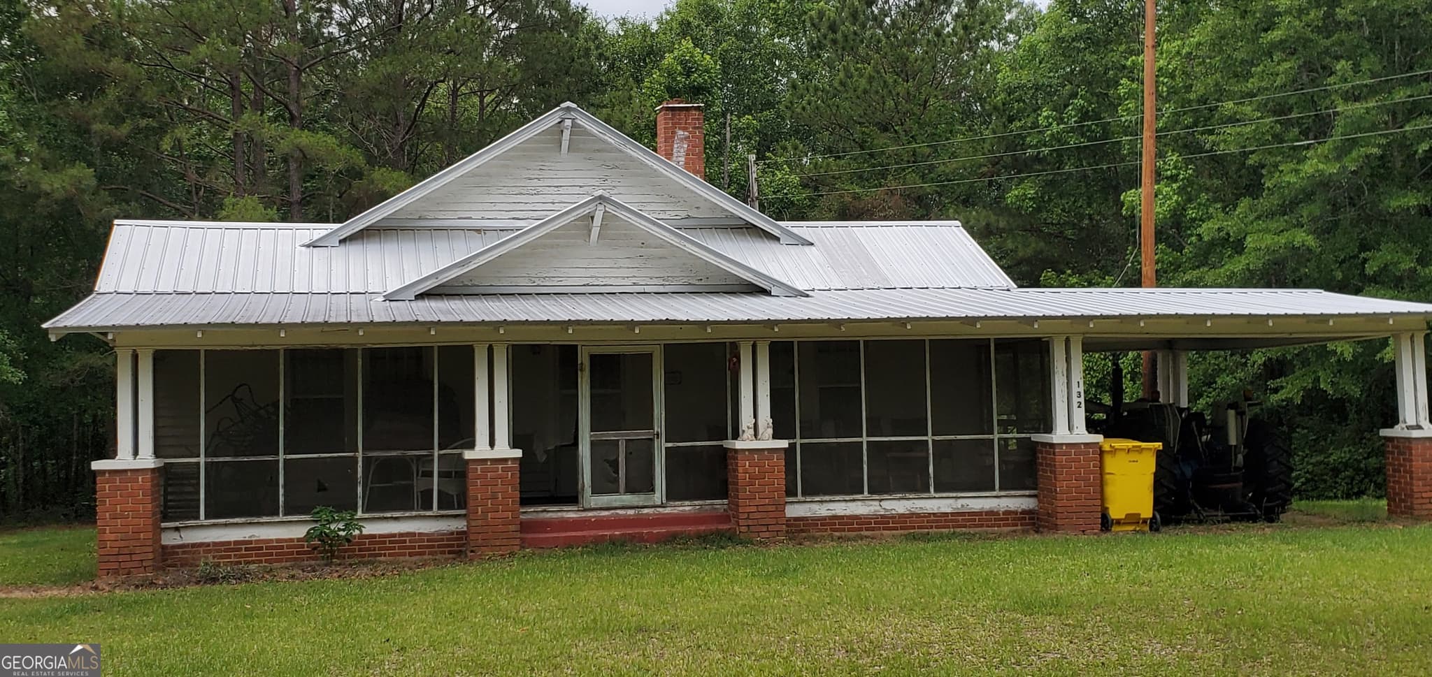 2 bedroom, 2 bathroom, 1,435 sq ft single family residence for sale at 132 N Ocmulgee Boulevard, Jacksonville, GA 31544 — photo 2