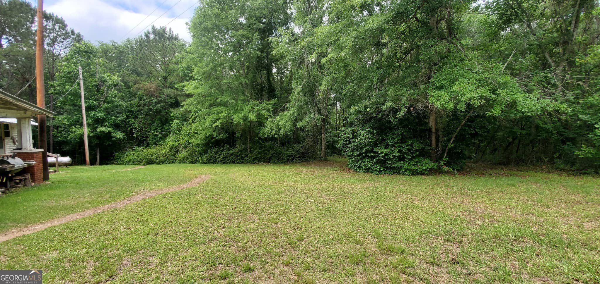 2 bedroom, 2 bathroom, 1,435 sq ft single family residence for sale at 132 N Ocmulgee Boulevard, Jacksonville, GA 31544 — photo 7