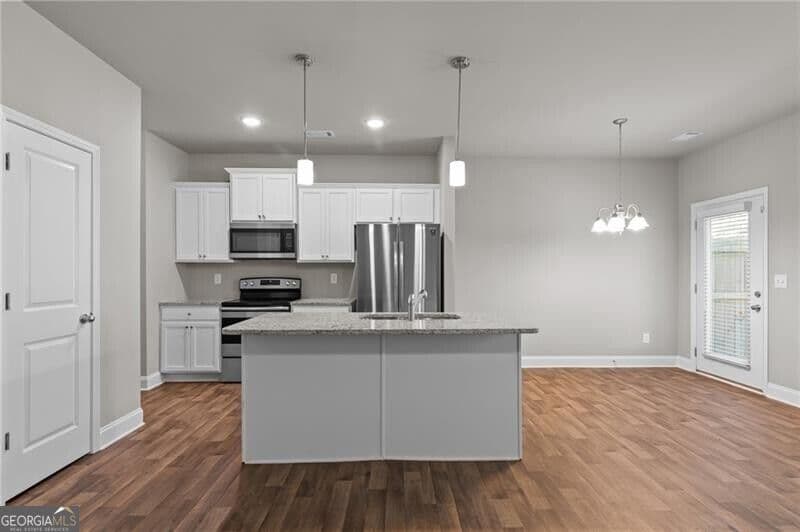 4 bedroom, 2.5 bathroom townhouse for rent at 9 Richardson Street C, Winder, GA 30680 for $2,200 a month — photo 8