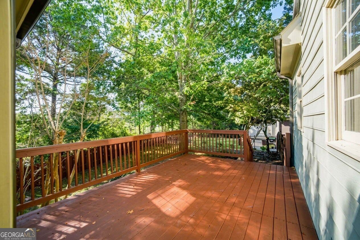 5 bedroom, 4 bathroom, 3,686 sq ft single family residence for sale at 2649 Hidden Falls Drive, Buford, GA 30519 — photo 8