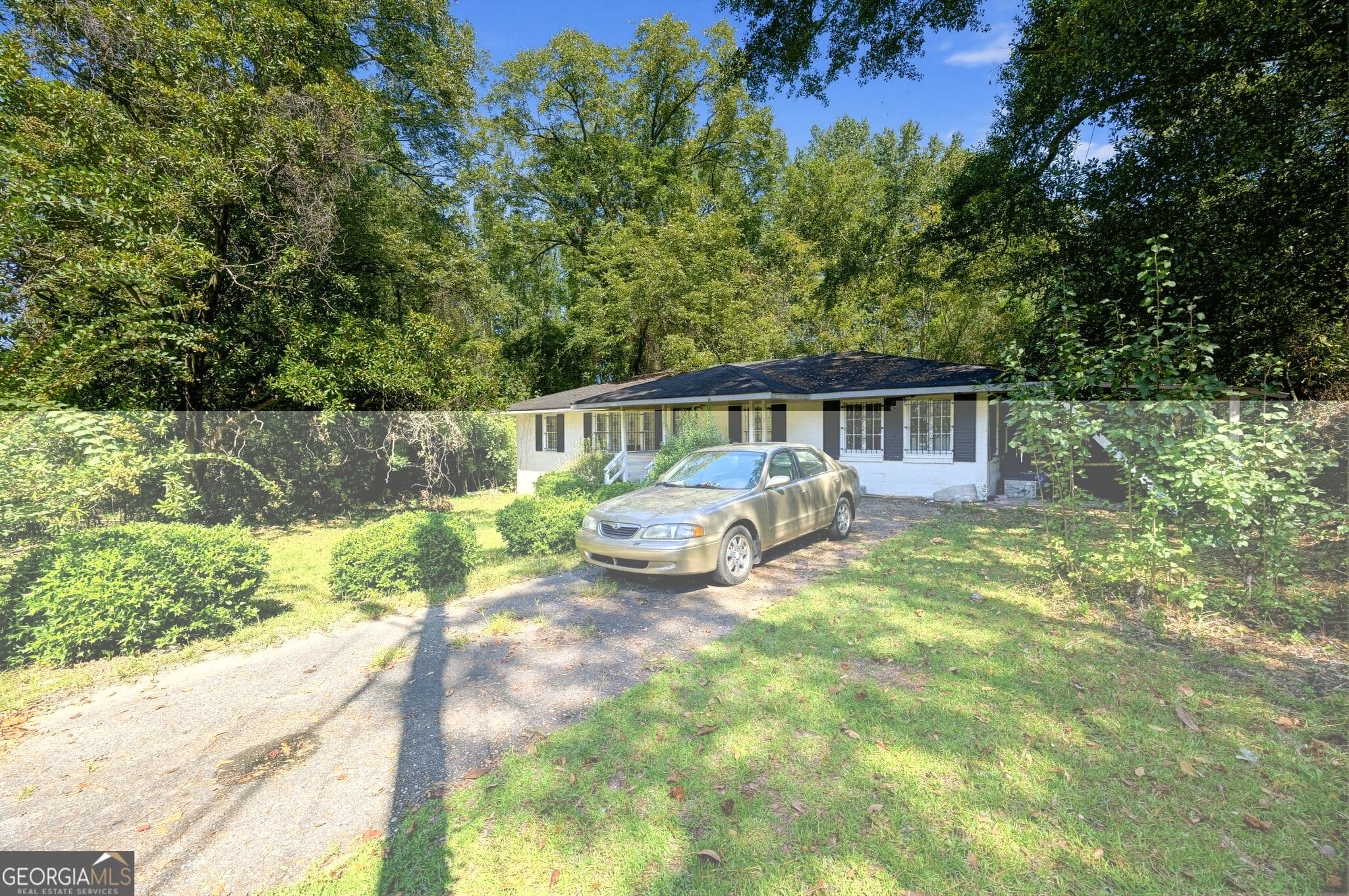 3 bedroom, 1 bathroom, 1,392 sq ft single family residence under contract at 5648 Boby Drive, Columbus, GA 31907 — photo 2
