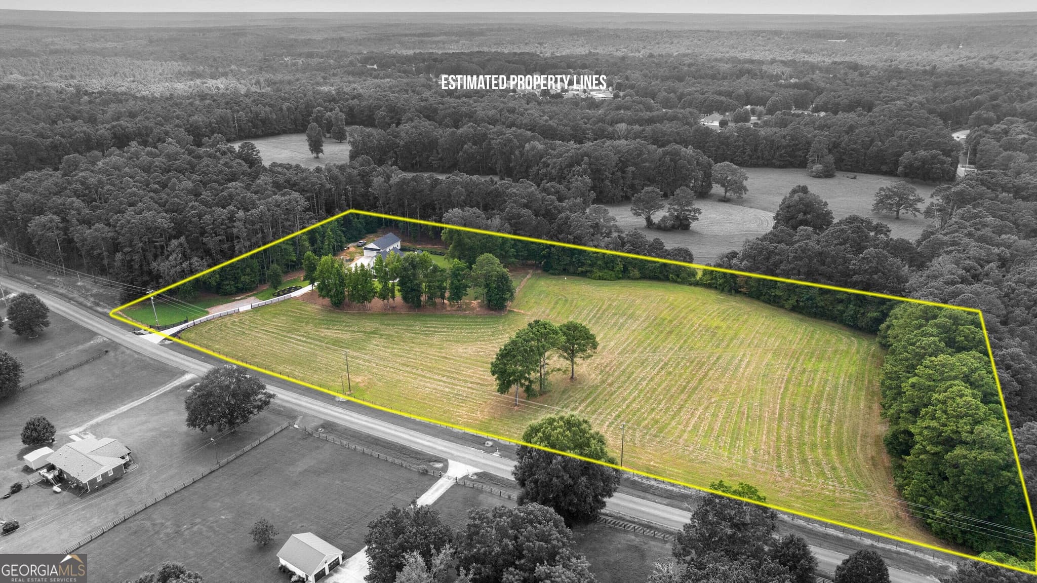4 bedroom, 4 bathroom, 3,228 sq ft single family residence for sale at 492 Crawford Road, Senoia, GA 30276 — photo 6
