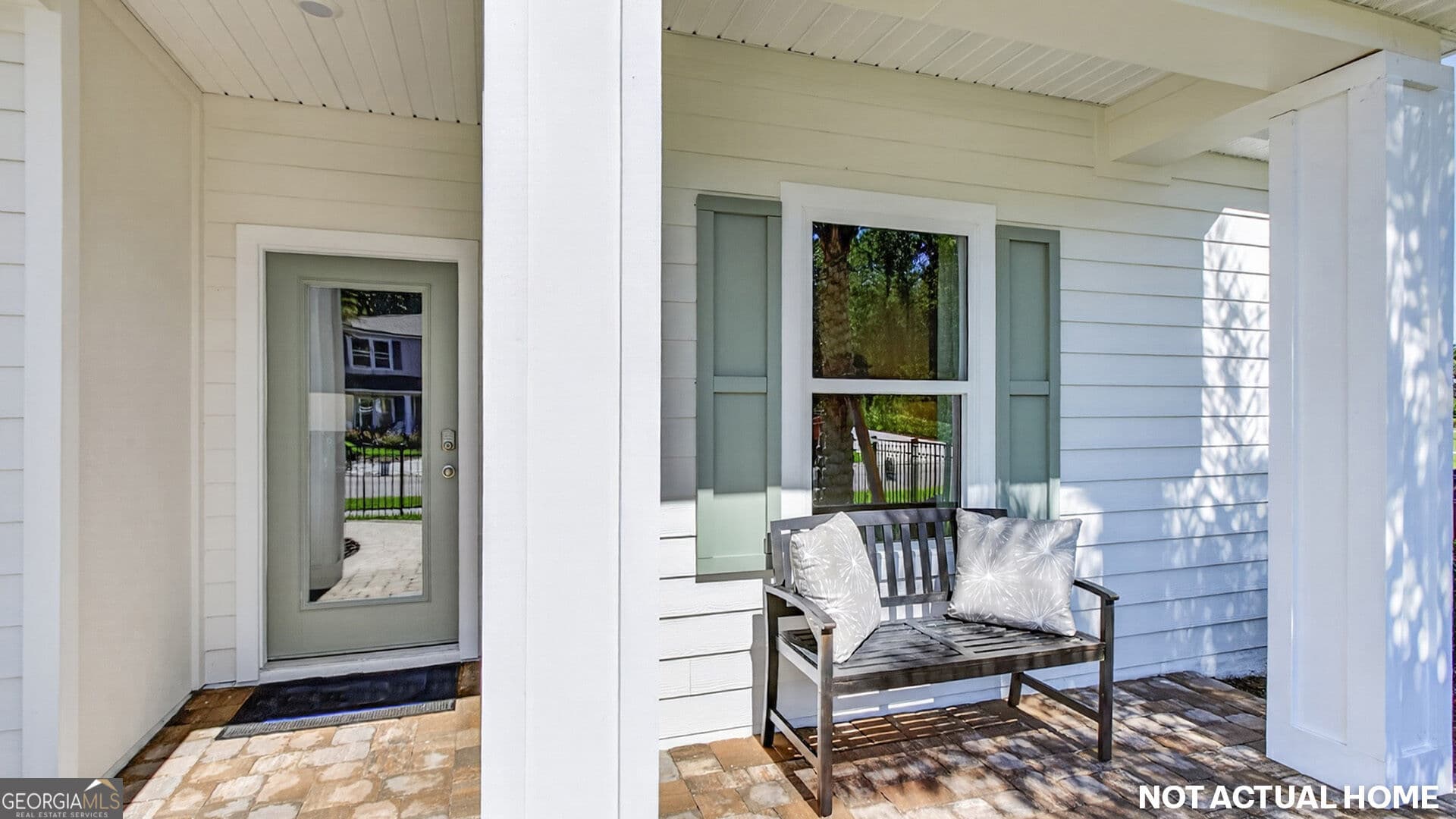 5 bedroom, 2 bathroom, 1,657 sq ft single family residence for sale at 113 Red Oak Court, Kingsland, GA 31548 — photo 3