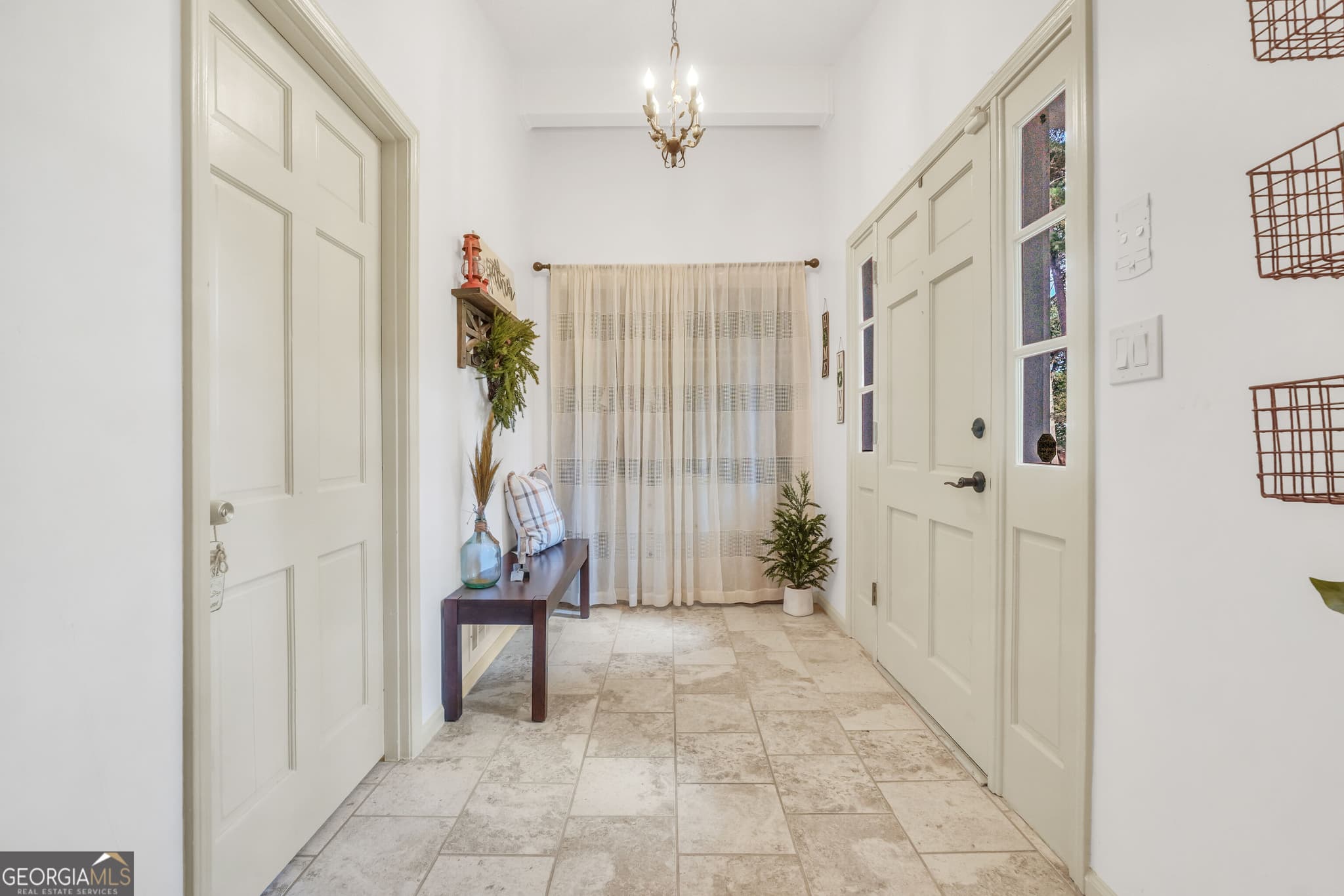 5 bedroom, 3 bathroom, 3,597 sq ft single family residence for sale at 1327 Lakeshore Drive, Griffin, GA 30224 — photo 8