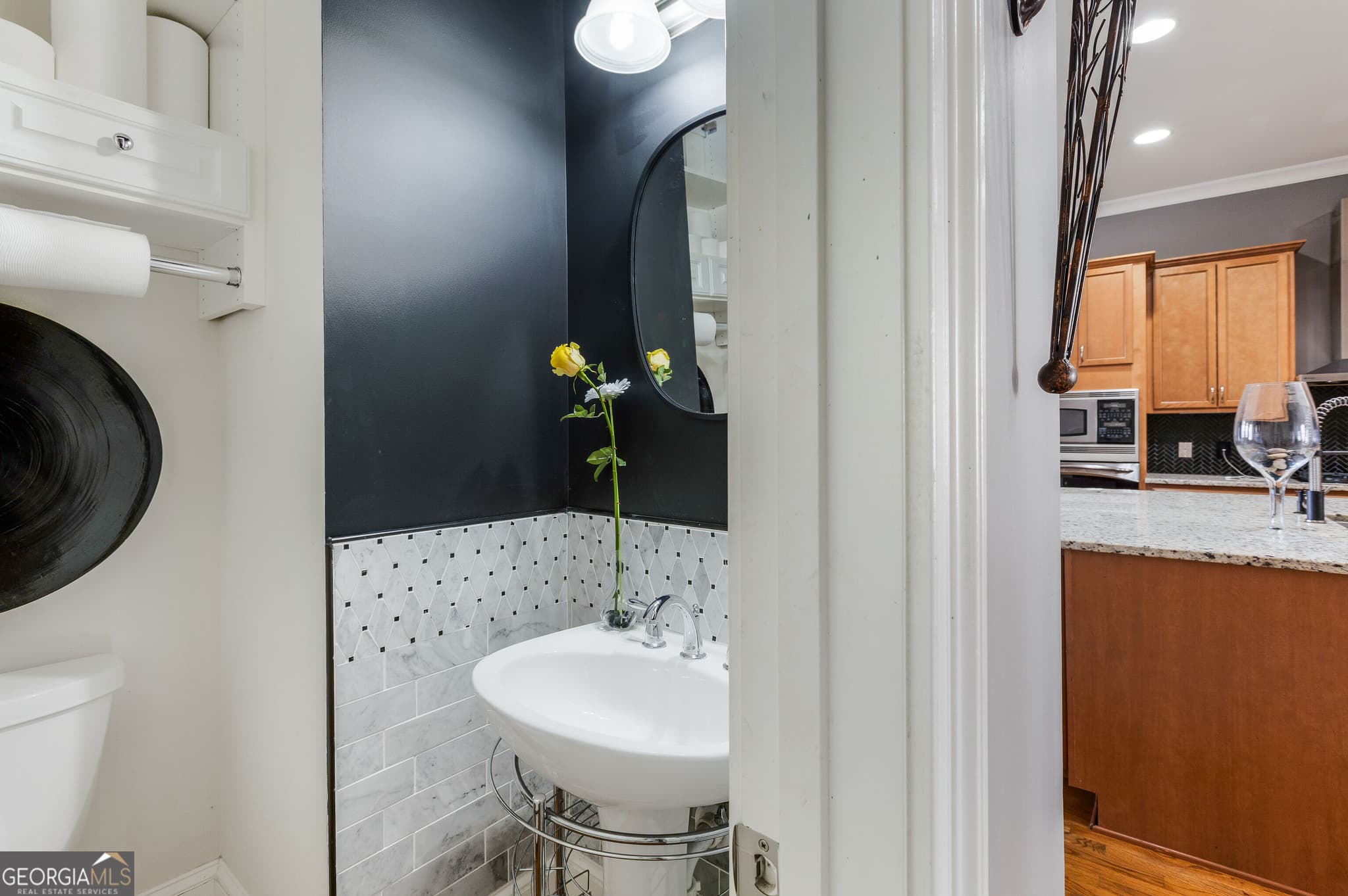 3 bedroom, 3.5 bathroom, 1,804 sq ft townhouse for sale at 383 16th Street 3, Atlanta, GA 30363 — photo 6