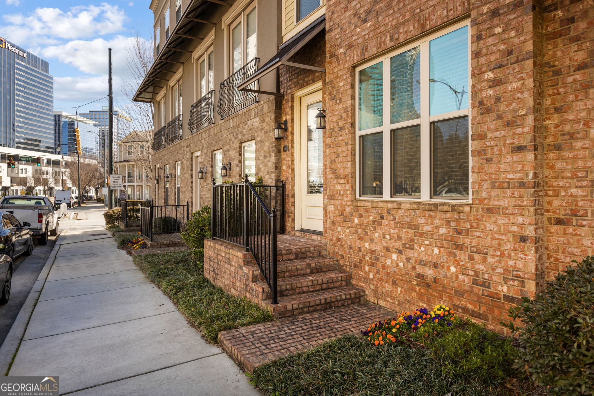 3 bedroom, 3.5 bathroom, 1,804 sq ft townhouse for sale at 383 16th Street 3, Atlanta, GA 30363 — photo 1 of 30