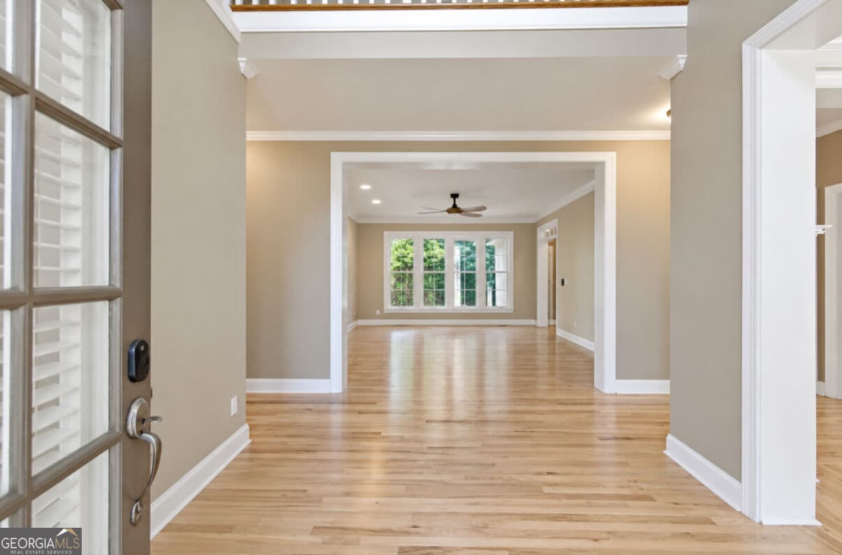 5 bedroom, 3.5 bathroom, 3,906 sq ft single family residence for sale at 420 Bay Grove Road, Loganville, GA 30052 — photo 3