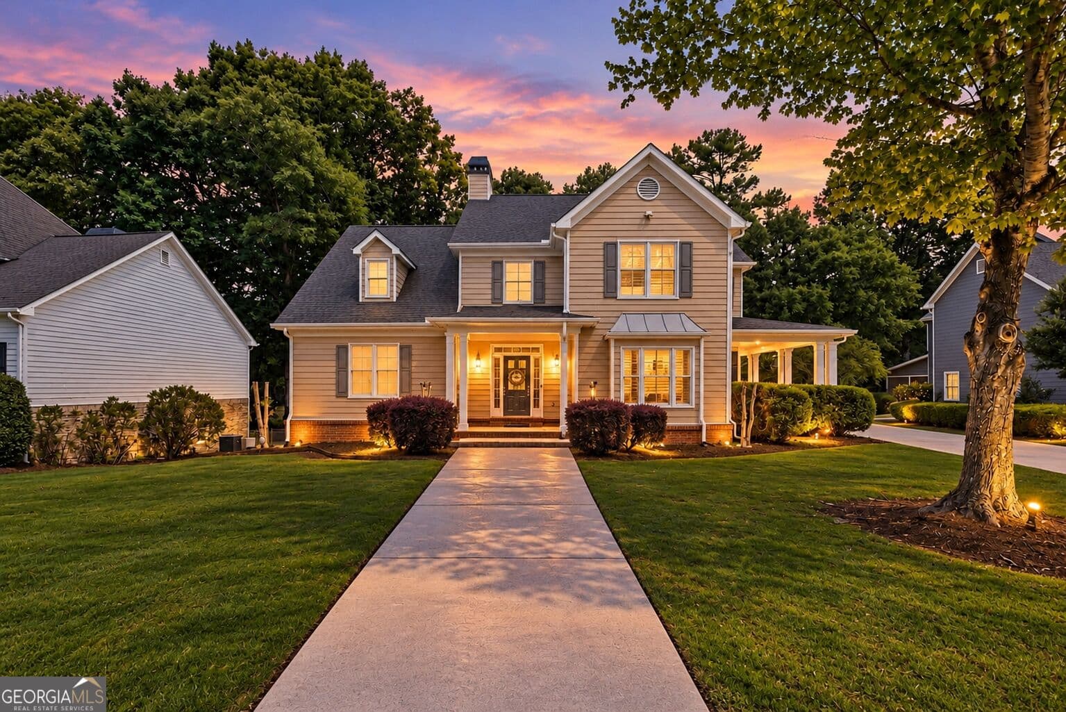 5 bedroom, 3.5 bathroom, 3,906 sq ft single family residence for sale at 420 Bay Grove Road, Loganville, GA 30052 — photo 1 of 53