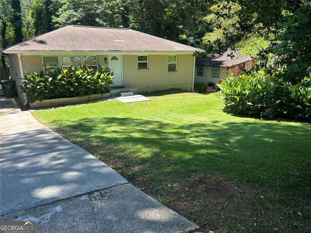3 bedroom, 1 bathroom, 960 sq ft single family residence for rent at 158 Polar Rock Drive, Atlanta, GA 30315 for $1,850 a month — photo 1 of 12