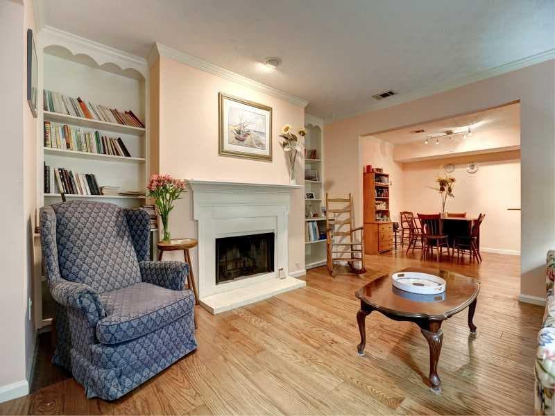2041 Brian Way 2041, Decatur, GA 30033 — most recent listing photo