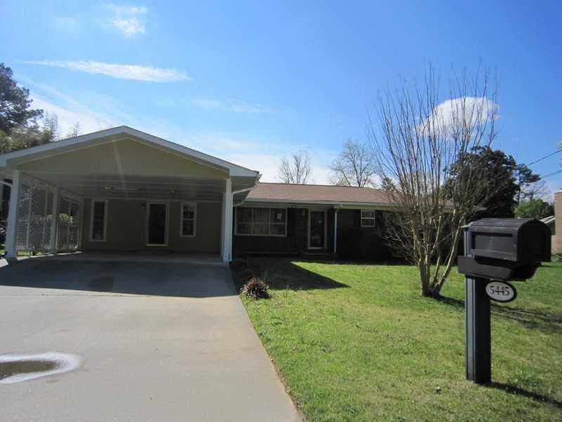 5445 Beach Haven Drive, Gainesville, GA 30504 — most recent listing photo