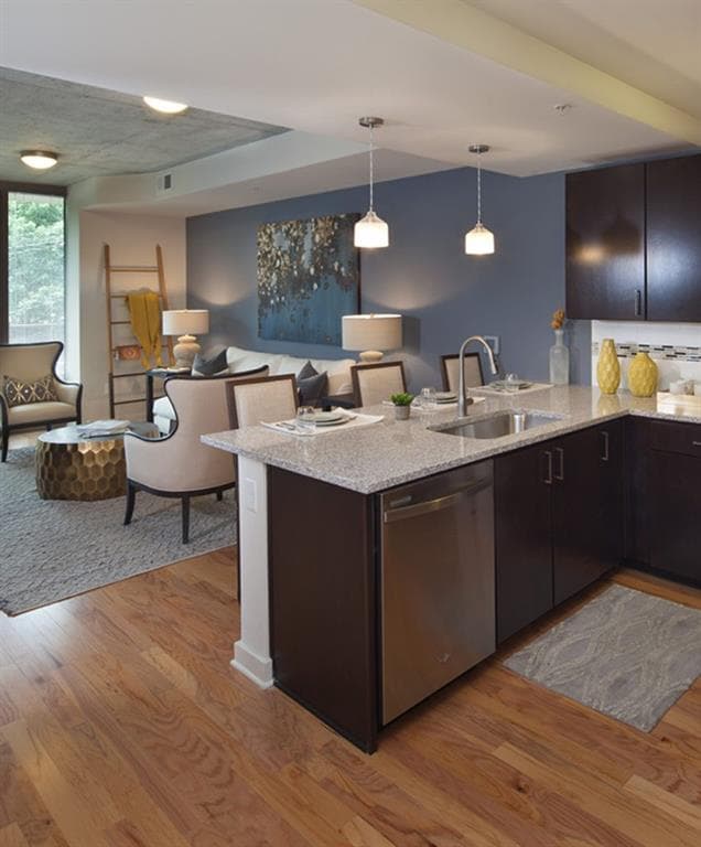 1 bedroom, 1 bathroom, 685 sq ft apartment for rent at 1163 W Peachtree Street 1813, Atlanta, GA 30309 for $2,191 a month — photo 2