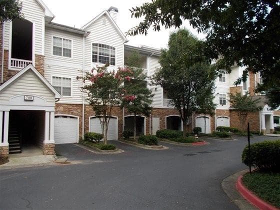 1 bedroom, 1 bathroom, 778 sq ft apartment for rent at 6210 Peachtree Dunwoody Road 0451, Sandy Springs, GA 30328 for $1,620 a month — photo 1 of 25