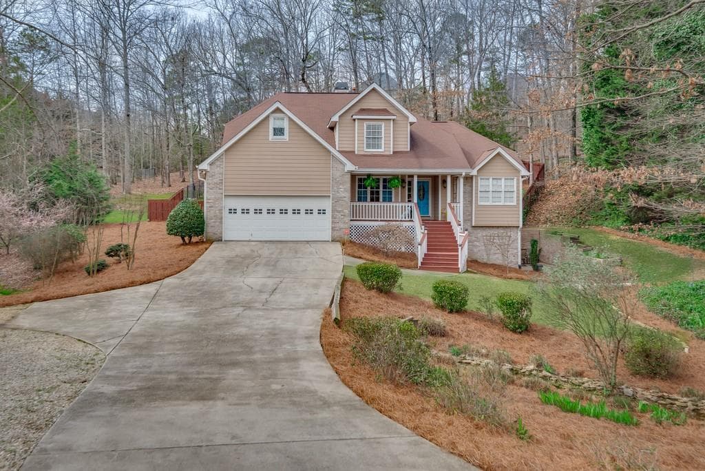 4 bedroom, 3 bathroom, 3,256 sq ft single family residence sold at 3000 Chamonix Drive, Cumming, GA 30041