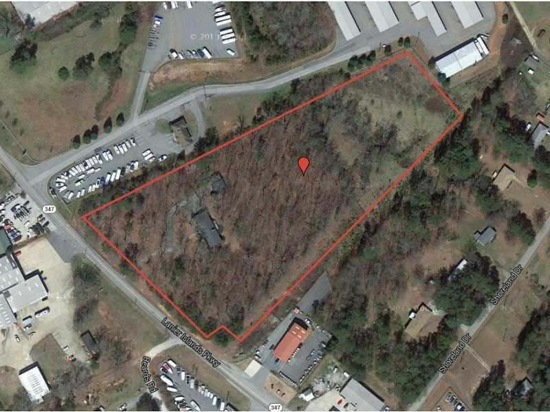 single family residence under contract at 5989 Lanier Islands Parkway, Buford, GA 30518