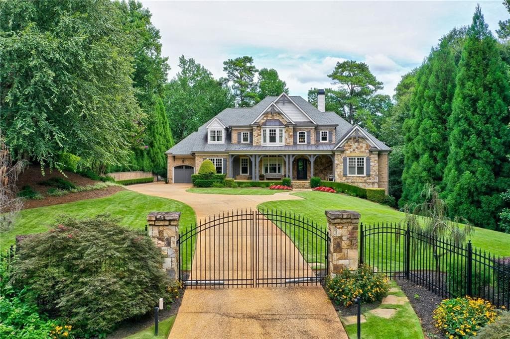 5575 Lake Island Drive, Sandy Springs, GA 30327 — most recent listing photo