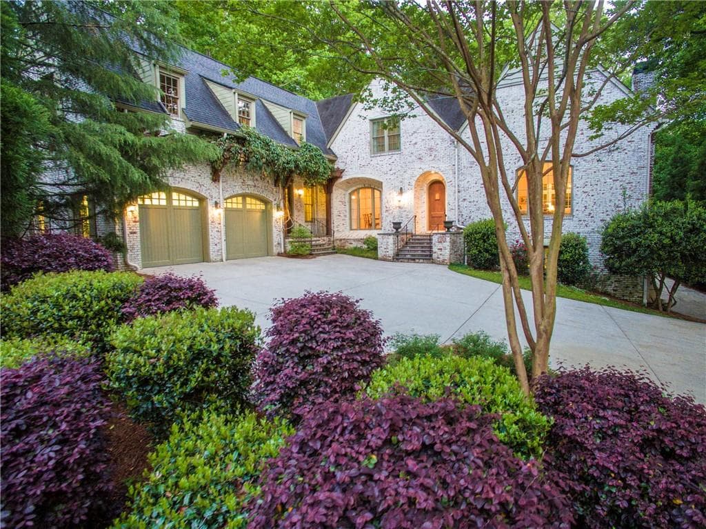 282 Tara Trail, Sandy Springs, GA 30327 — most recent listing photo