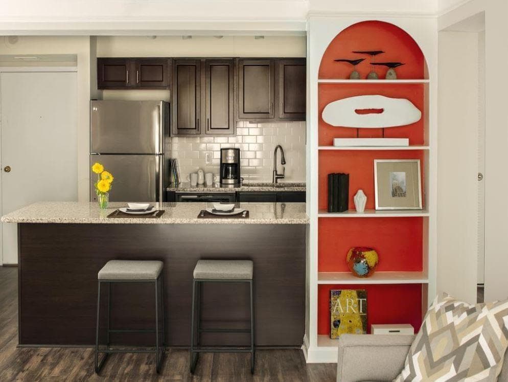 2 bedroom, 2 bathroom, 1,100 sq ft apartment for rent at 2460 Peachtree Road 1207, Atlanta, GA 30305 for $1,715 a month — photo 3