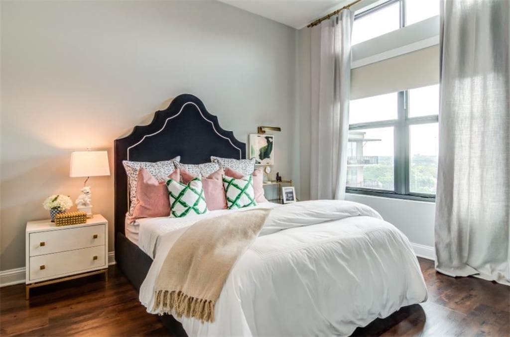 2 bedroom, 2 bathroom, 1,443 sq ft apartment for rent at 530 East Paces Ferry Road 1012, Atlanta, GA 30305 for $3,215 a month — photo 8