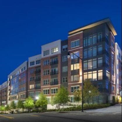 1 bedroom, 1 bathroom, 729 sq ft apartment for rent at 400 Pharr Road 185, Atlanta, GA 30305 for $1,776 a month — photo 1 of 23