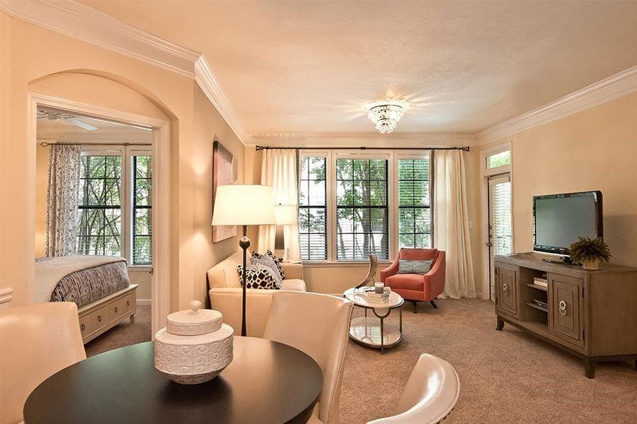 2 bedroom, 2 bathroom, 1,161 sq ft apartment for rent at 3315 Roswell Road 1003020, Atlanta, GA 30305 for $1,880 a month — photo 4