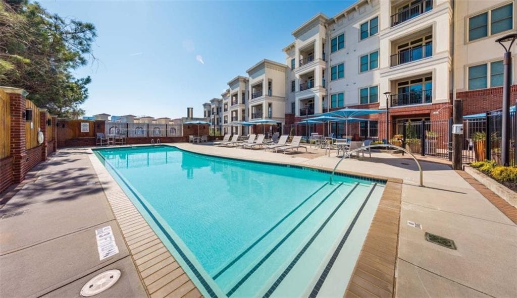 1 bedroom, 2 bathroom, 926 sq ft apartment for rent at 3645 Habersham Road 303, Atlanta, GA 30305 for $1,798 a month — photo 9