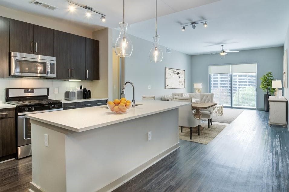 2 bedroom, 2 bathroom, 1,388 sq ft apartment for rent at 2144 Peachtree Road 630, Atlanta, GA 30309 for $2,334 a month — photo 6