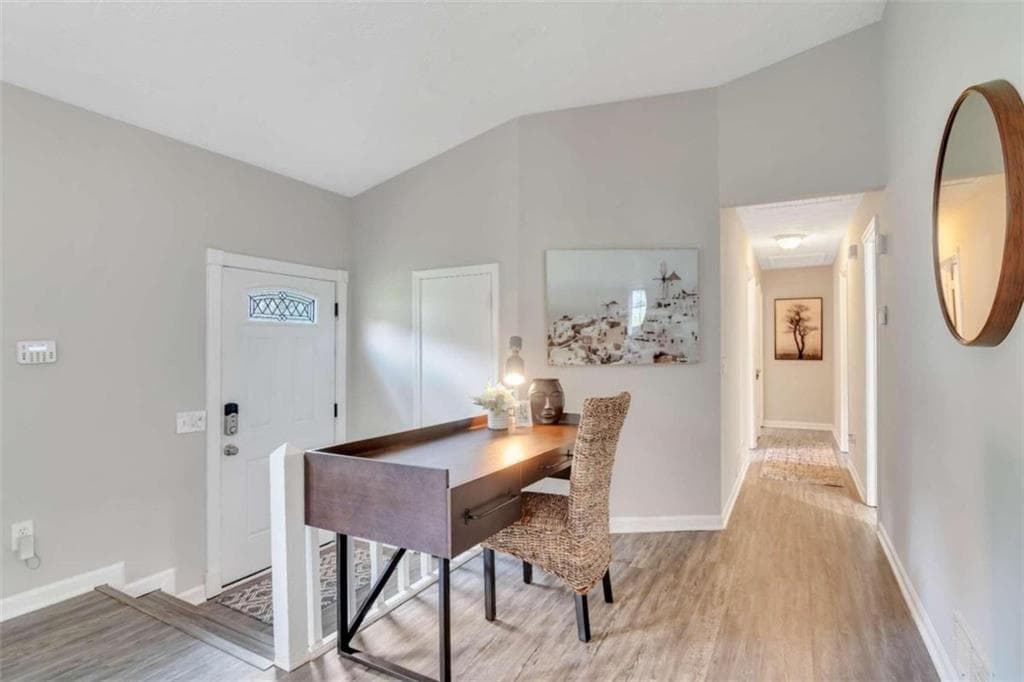 3 bedroom, 2 bathroom single family residence for rent at 302 Hidden Court, Woodstock, GA 30189 for $5,450 a month — photo 6
