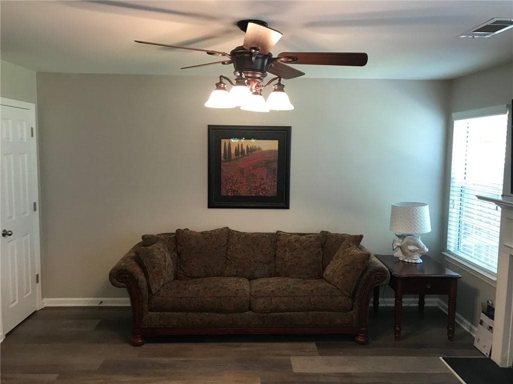 3 bedroom, 3 bathroom, 1,830 sq ft single family residence for rent at 322 Hidden Creek Lane, Canton, GA 30114 for $4,350 a month — photo 8