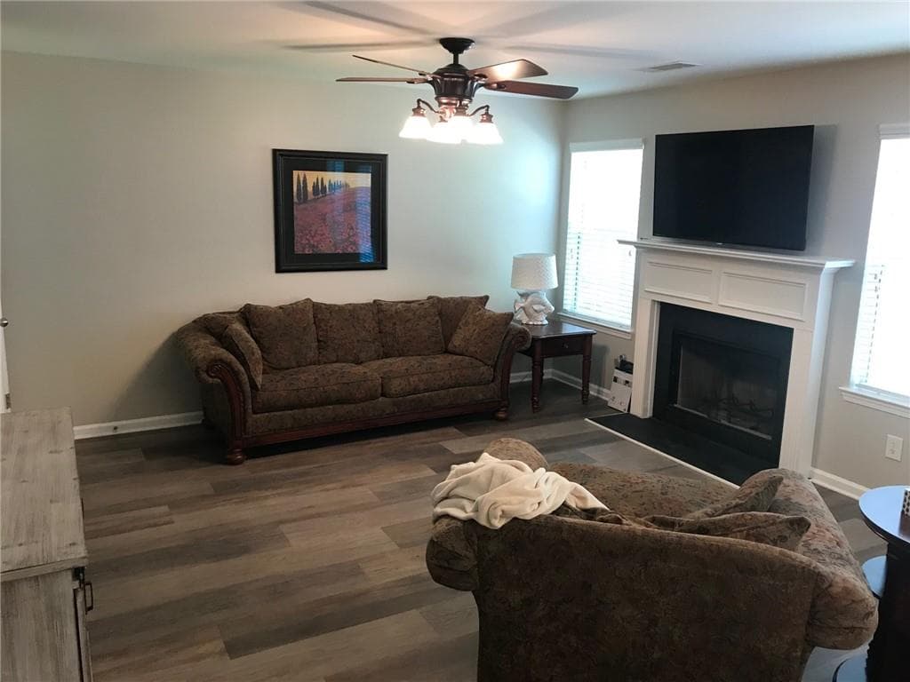 3 bedroom, 3 bathroom, 1,830 sq ft single family residence for rent at 322 Hidden Creek Lane, Canton, GA 30114 for $4,350 a month — photo 9