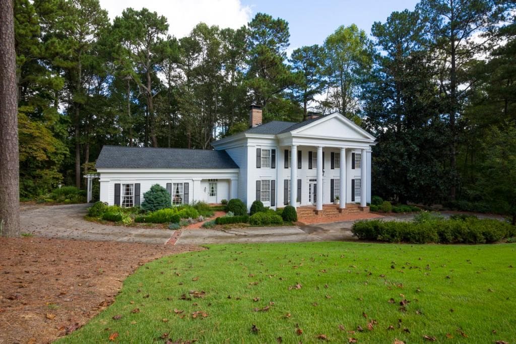 1735 Marlborough Drive, Sandy Springs, GA 30350 — most recent listing photo