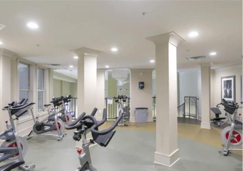 1 bedroom, 1 bathroom, 824 sq ft apartment for rent at 5610 Glenridge Drive 423, Sandy Springs, GA 30342 for $1,456 a month — photo 9