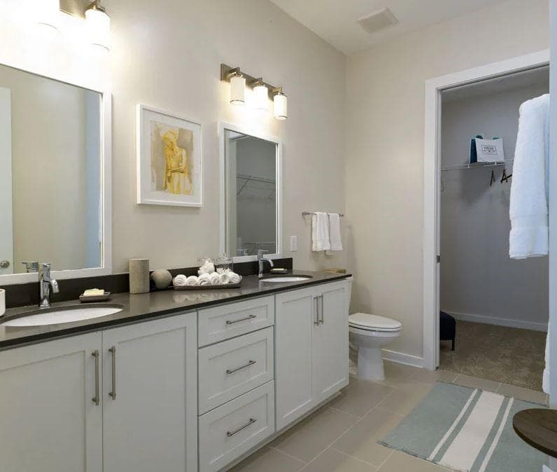 1 bedroom, 2 bathroom, 1,591 sq ft apartment for rent at 1180 Canton Street 203, Roswell, GA 30075 for $4,082 a month — photo 7